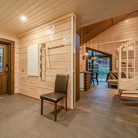 Polaris B By Aavalevi Levi